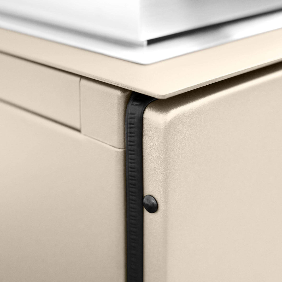 Modern Grill - Antique White